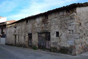 Antigua construcción de Aldeanueva del Camino